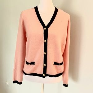GREAT BUY‼️ EUC Neiman Marcus Cashmere cardigan!